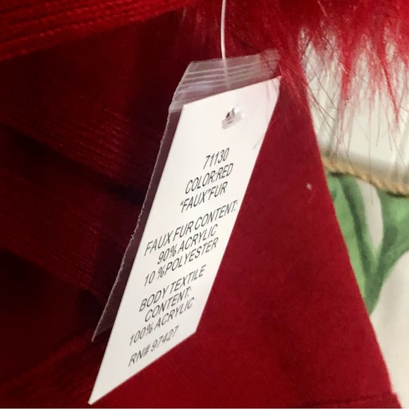 🌴🎉HP🎉 NEW! Dolce Cabo Valentine Red Luxurious Fur Cloak Wrap L/XL - Picture 7 of 10